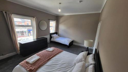 4 Bedroom house, 8 min to city! - Foto 4