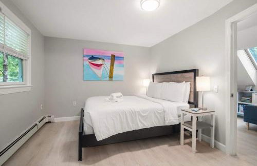 Relaxing Retreat just Minutes to Beach - Foto 21