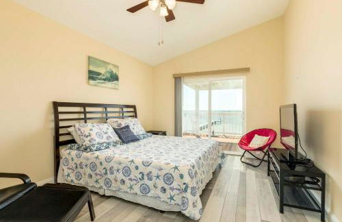 Galveston Bay Views and Pier! San Leon Gulf Getaway - Foto 10