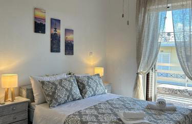 Sunny Beachfront Apartment - Foto 1