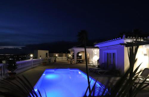 RD01 Villa Atalaya by HolidayAndaluz - Photo 52