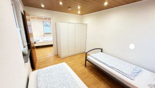 Worker Apartment near Reutlingen - Foto 5, wardrobe