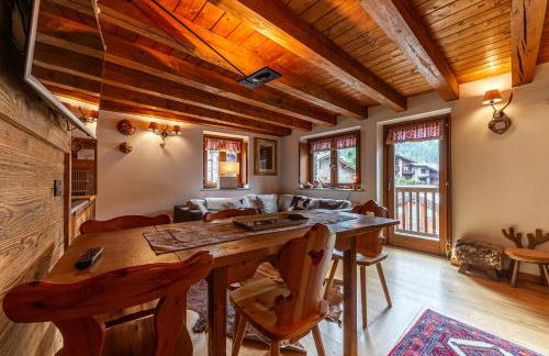 PETIT CHALET ANNA - Rifugio in mezzo alle montagne - Foto 10