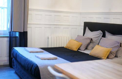 Les Cinq Lys - Foto 77