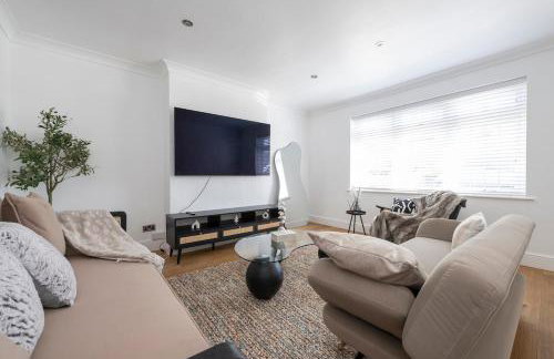 The Romford Oasis - Spacious 4 bedroom escape - Foto 12