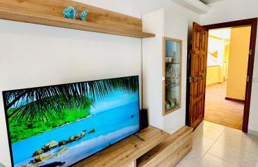 Bonito apartamento con piscina a 50 metros de la playa! - Photo 29