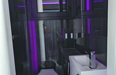 NEON Bigigio House Boat - Foto 24