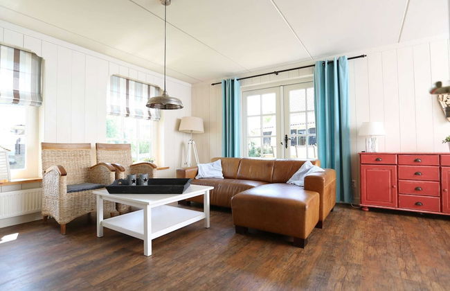 Villa in Wieringer Style With Hot Tub - Foto 1