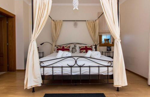 Luxury Villa with Private Pool, Gym & Leisure Room by Gale Beach LM25 - Foto 20