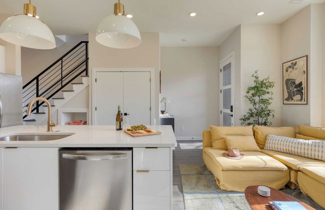 98 Degrees by Avantstay Covered Balcony Lounge Newly Built 4bdr Home - Photo 13