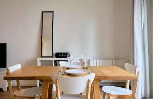 Apartment balconyparking space near train station - Foto 3