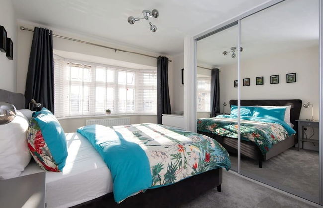 Charming Modern City Escape Garden Parking - Foto 51