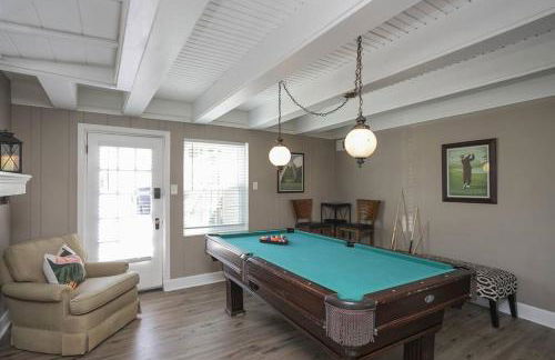 Golf Views, Porch Vibes, 3mi to Broadway! - Foto 17