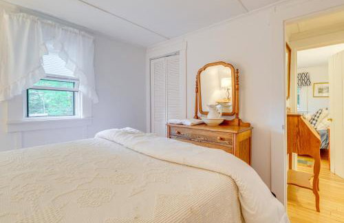 Idyllic Lakefront Cottage Near Mount Sunapee - Foto 17