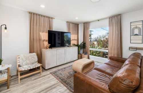 Downtown La Mesa gem - Photo 2