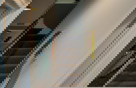 Pavilion House - Photo 2