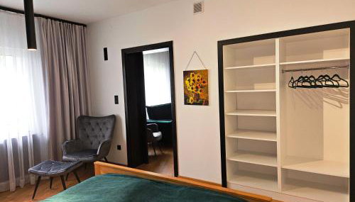 Domek z jacuzzi i sauną "Cztery Pory Roku" - Foto 4, wardrobe