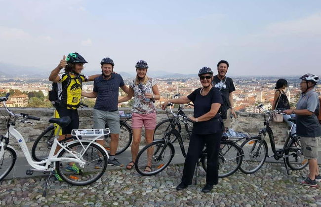 Tour en bicicleta eléctrica por Bérgamo - Foto 1