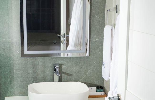 Dili Town Resort and Spa - Photo 25