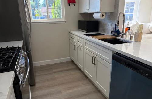 The Hayward Hearth, Serene 3BR Home, Cul-de-sac, Yard - Foto 48