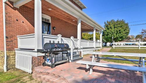 Walk to Parks and Dining Spacious Ligonier Home! - Foto 2