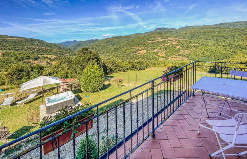 Cozy Home In Bibbiena With Kitchen - Foto 9