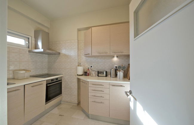 Lucyzen in Vouliagmeni - Foto 23