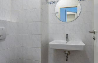 Deine Bude - 4 Doppelzimmer, 2 Bäder, Küche - Photo 33