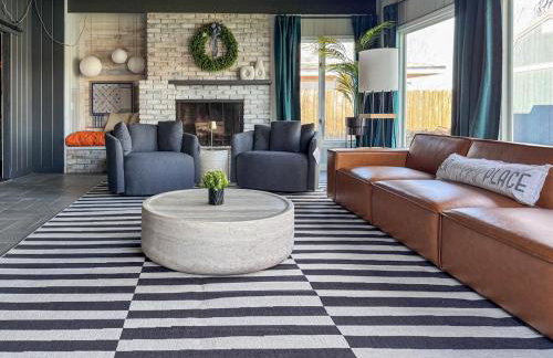 Waterfront Home with Arcade, MassageChair, Firepit, Infinity Game Table - Foto 16