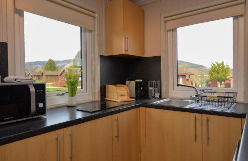 Heather Lodge with Hot Tub - Foto 9