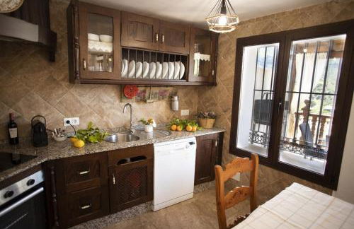 LA POSADA DE LA MUELA - Photo 68