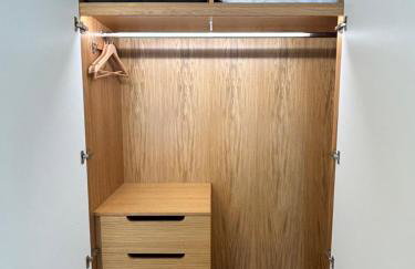 FOX ON THE HOE - Luxury Apartment accommodation - Photo 11