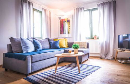 Modernes Apartment BLUES in ruhiger Altstadtlage perfekt für Paare Genießer und Auszeiten in der Weinregion Ihr gemütliches Zuhause in Besigheim - Foto 1