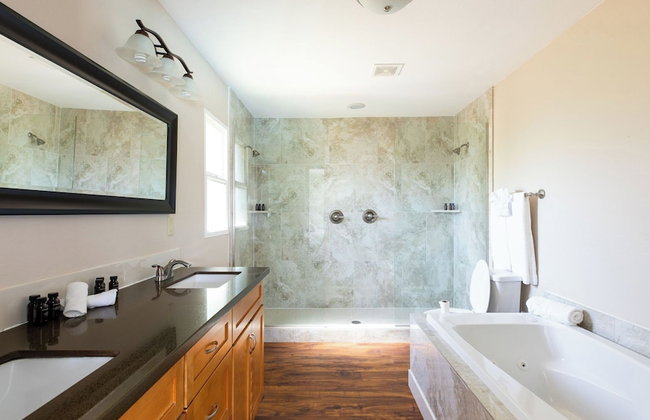 West Ridge by Avantstay Pool, Fire Pit, Al Fresco Dining 7 Mins to Downtown - Foto 19