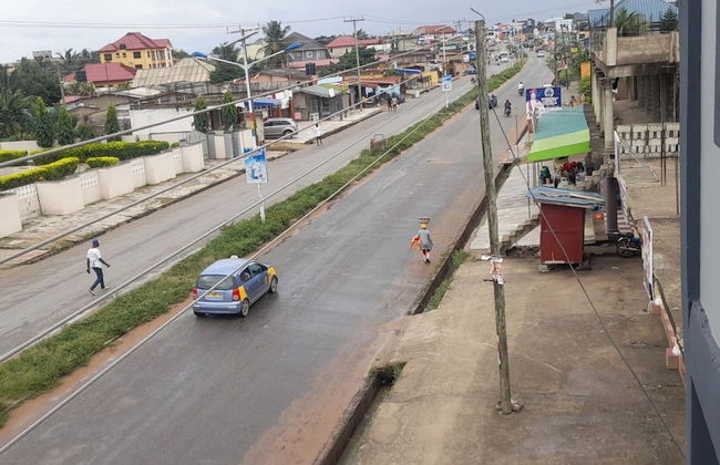 Lovely 2-bedroom and 2 Bathroom Apartment - Photo 9