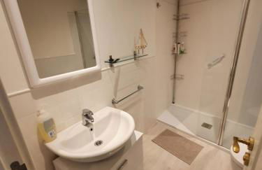 Edificio Can Roses - Foto 28