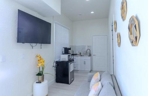 Available Unit in Ft Myers - Photo 7