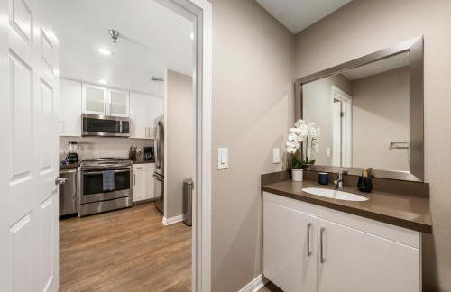 Carnelian Calm-Pool BBQ Rooftop Walk to the Beach - Foto 13