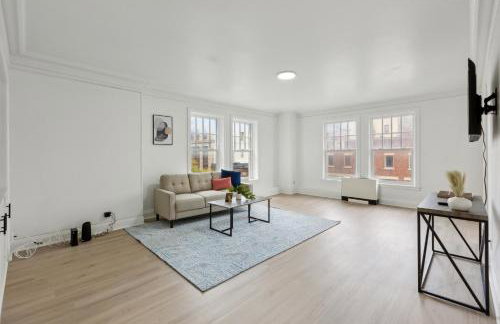 East 419I Modern Suite I Pool I Gym - Foto 13
