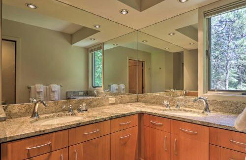 West Glacier Home with Majestic Mountain Views! - Foto 14