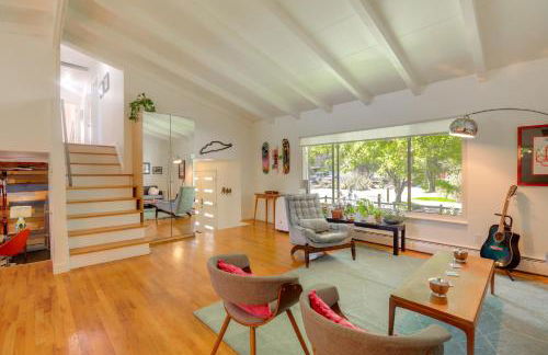 The Modern Ridge House with Yard in Wheat Ridge - Foto 6