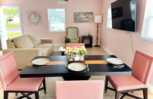 Poolside Suite APT 15 min from ThemeParks & MCO - Foto 2