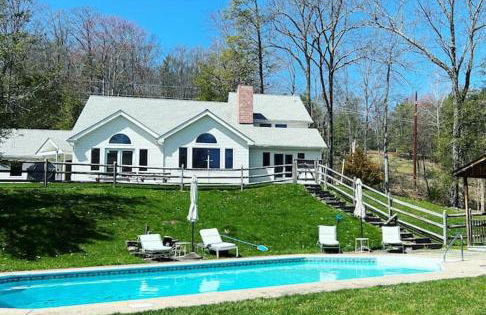 Luxury Woodstock Family Retreat with pool hot tub - Foto 37