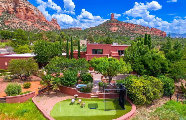 Mystic Sunset by Avantstay Thunder Mountain View + Pool, Driving Range, Casita - Photo 4