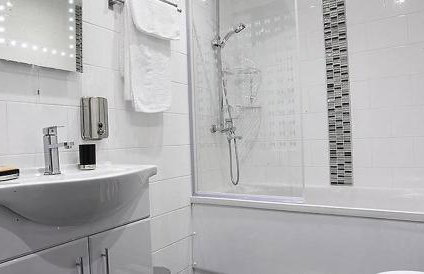 Lewis Apartment 3 Well located Northern Quarter sleeps Upto 8 - Photo 4