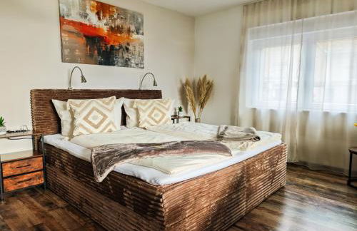 CJS Apartments - Chill or Drive am Nürburgring, new Box Spring Beds, new furniture, WLan, Spacious Rooms, Quiet Location - Foto 56