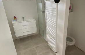 La maison bleue vacance et jardin, la mer à 550 m - Foto 9