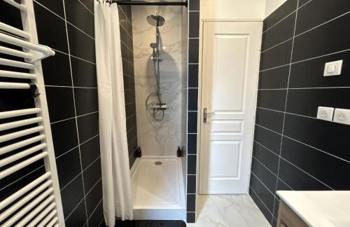 Centre Ville avec Garage - Parking - Foto 17