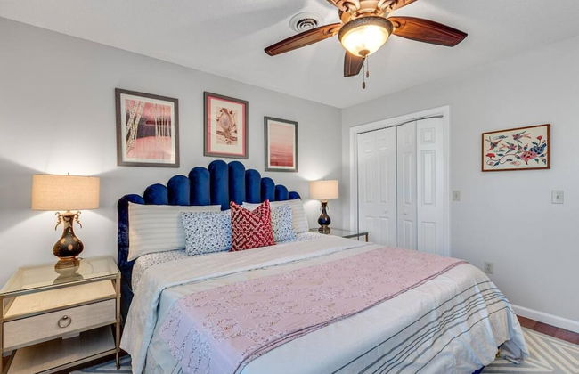 Bright Airy Waterfront Home Dog Friendly - Foto 8