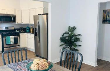 Cozy Home Away From Home - Foto 6